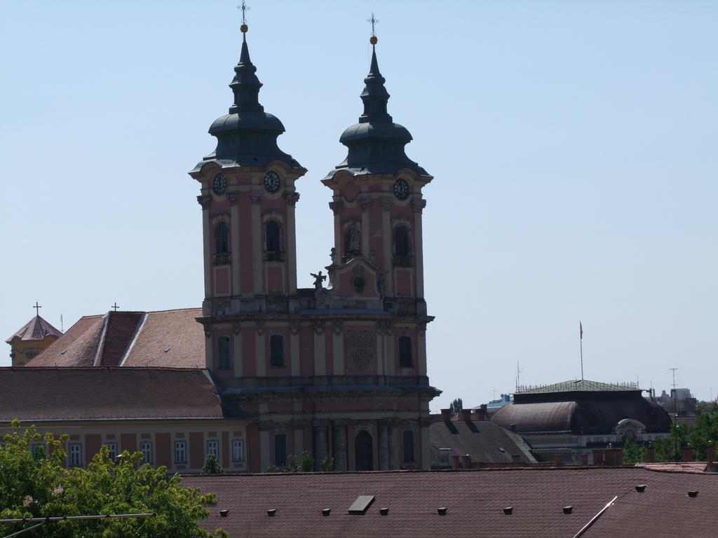 Minaret Apartman Eger Exterior photo